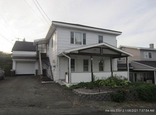 129 6th Ave, Madawaska, ME 04756