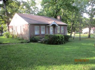 4100 NE Valley View Dr, Knoxville, TN 37917