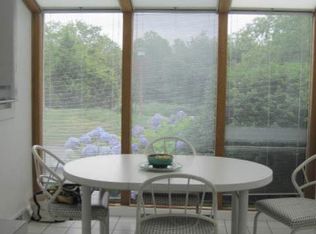 15 Hammersmith Rd UNIT 17A, Newport, RI 02840