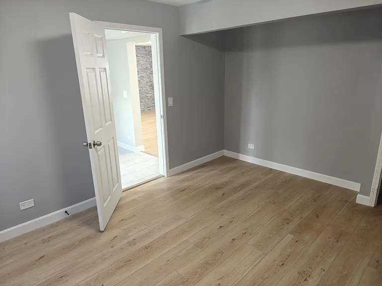 2208 Kensington Dr — Photo 17