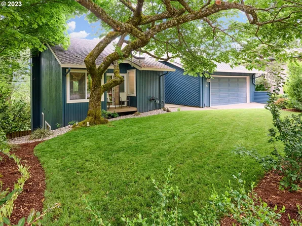 43 Becket St, Lake Oswego, OR 97035