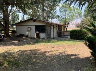 470 Richards Dr, Paradise Valley, NV 89426