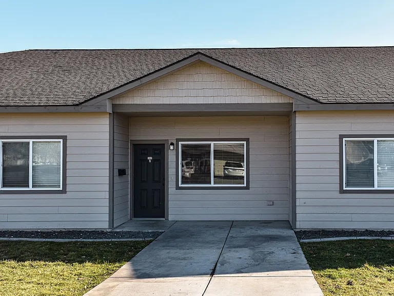 Townhouse Four-Plex in Downtown Richland — Photo 2
