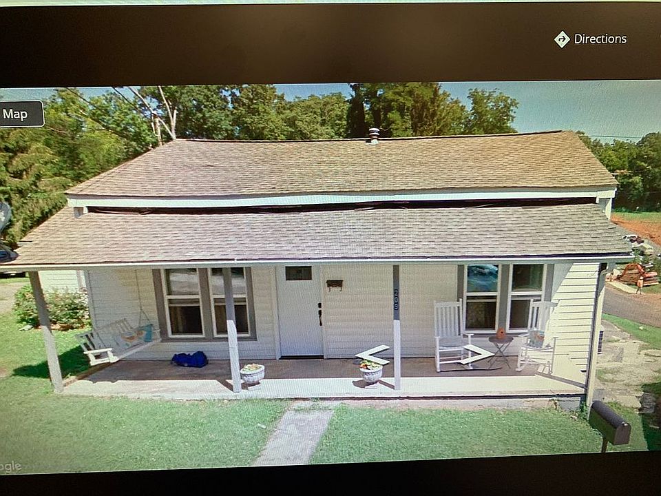 FRONT HOUSE