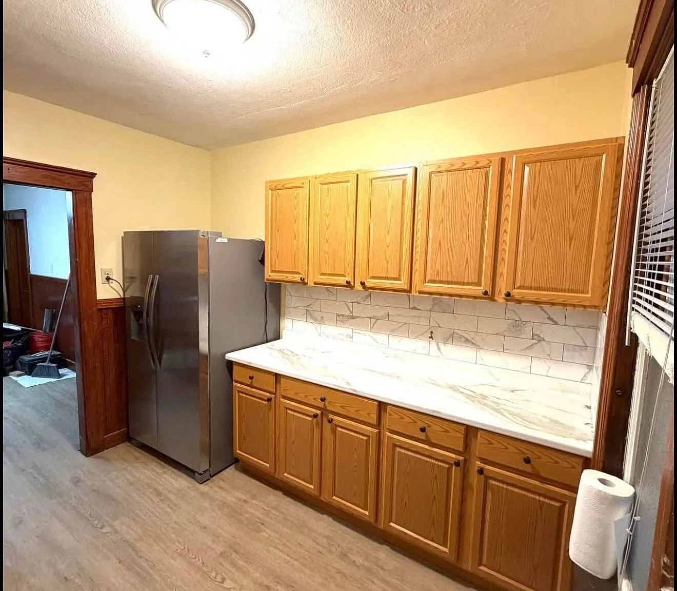 3 bed, 1300 sqft, $2,100 — Photo 4