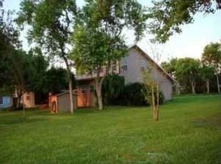 111 Sunny Ln, Mathis, TX 78368