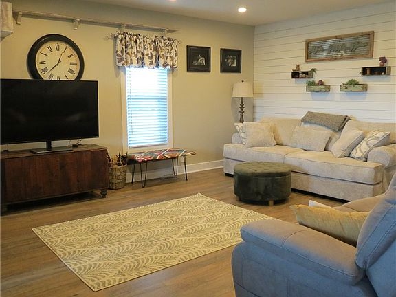 4th image of 148 Dorsey Hageman Rd