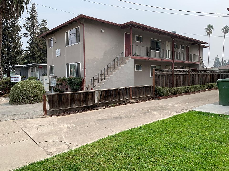 1st image of 550 Benton St #52cbbx4mn
