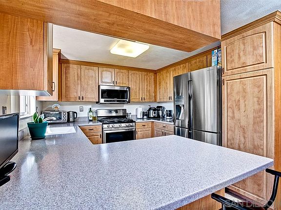 2nd image of 744 24th St