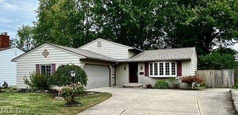 1st image of 136 Wisconsin Cir