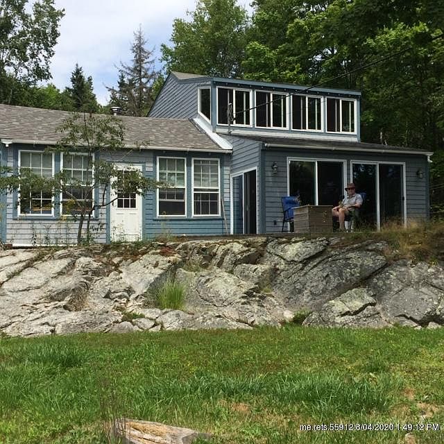 2nd image of 14 Main St