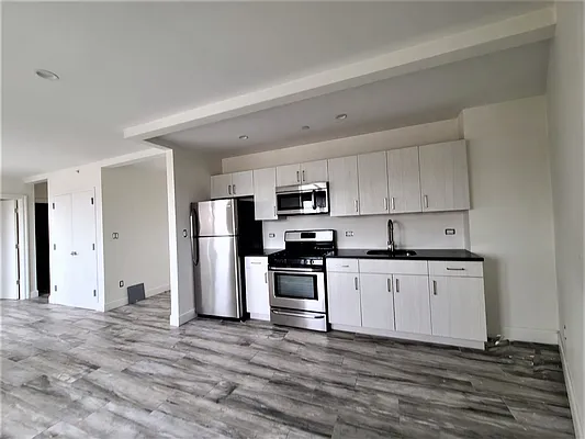 Rented by Oxford Property Group | media 4