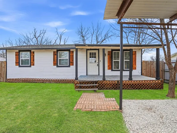 1100 SE 9th St, Mineral Wells, TX 76067