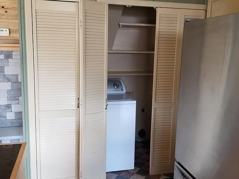 800 Tracey Pkwy — Photo 13