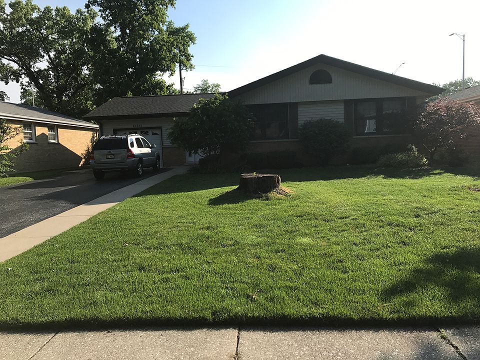 1st image of 12805 E Playfield Dr