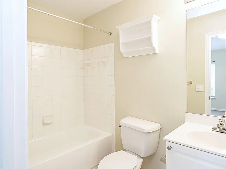 1850 Candlewood Ct #205 — Photo 12