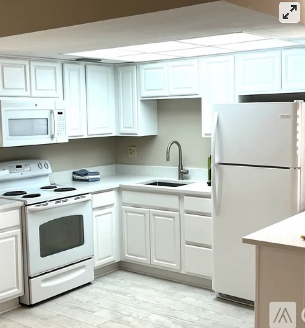 1 bed, 696 sqft, $2,000 — Photo 4
