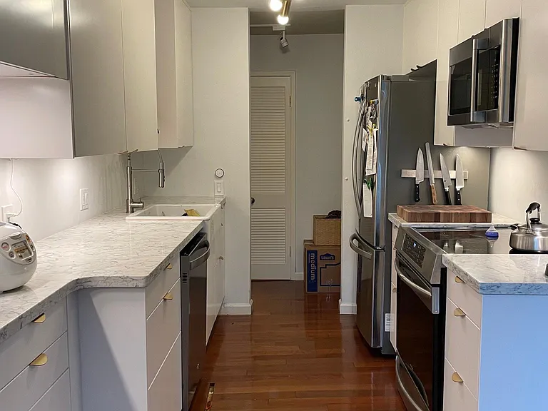 3751 Harrison St #104 — Photo 8