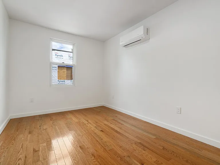 1238 Butterfield Way — Photo 3