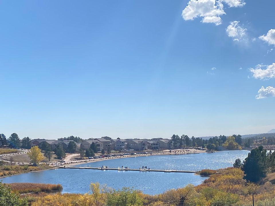 View of Monument Lake-Walk to the lake from the townhouse