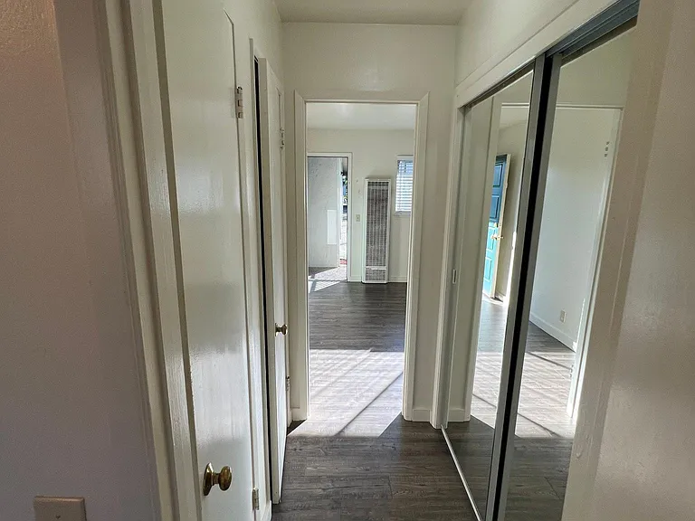 4129 El Camino Way #K — Photo 6