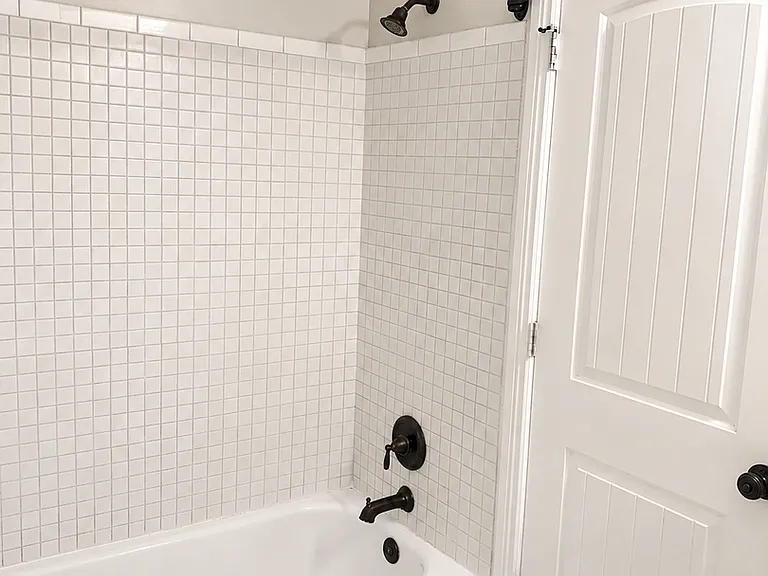 557 N 400 E — Photo 10