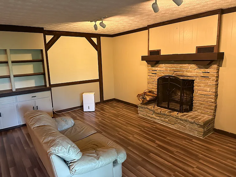 1280 Sand Run Rd — Photo 33