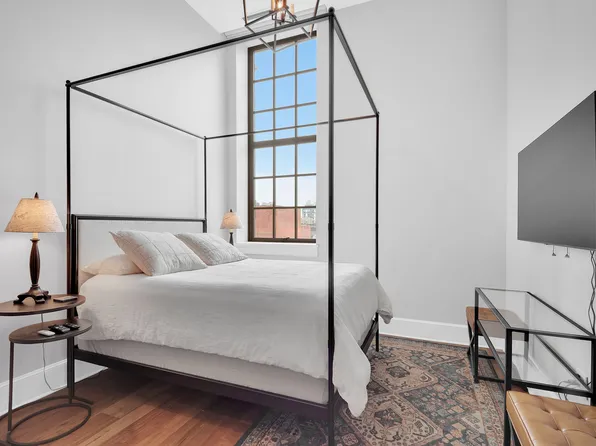 520 West 45th Street image 10 of 14