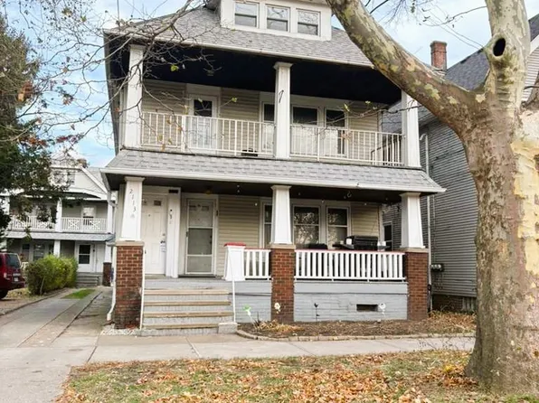 2113 W 11th St, Cleveland, OH