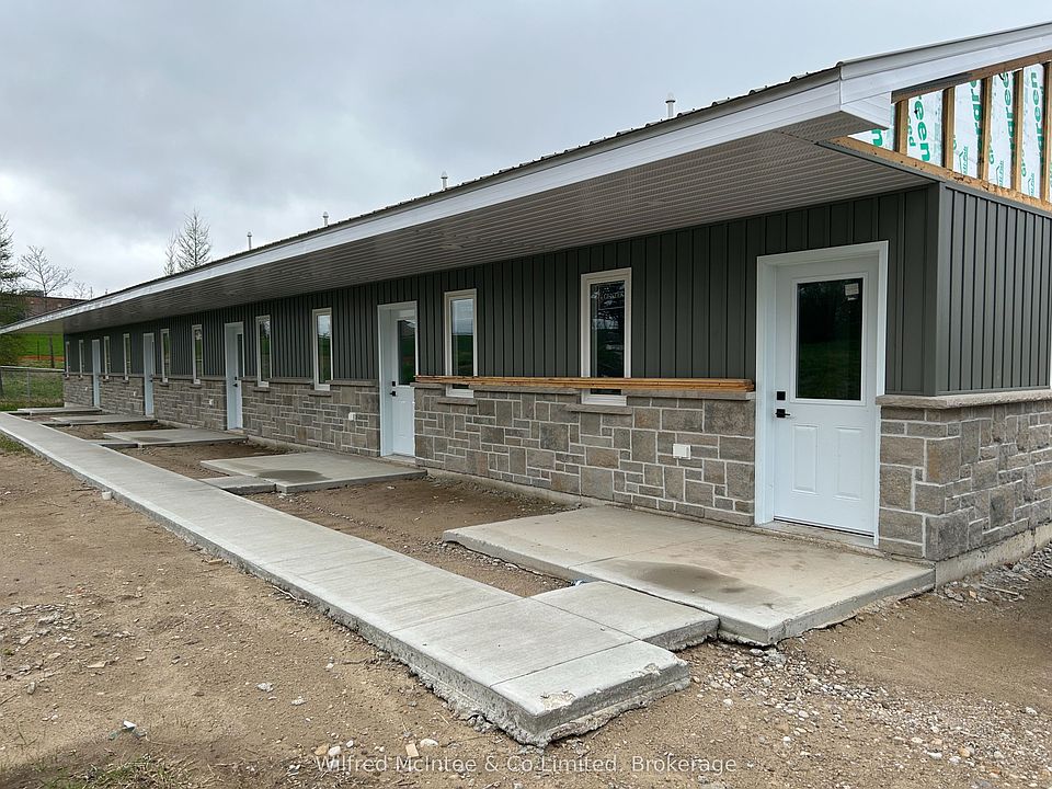 Building Photo 4