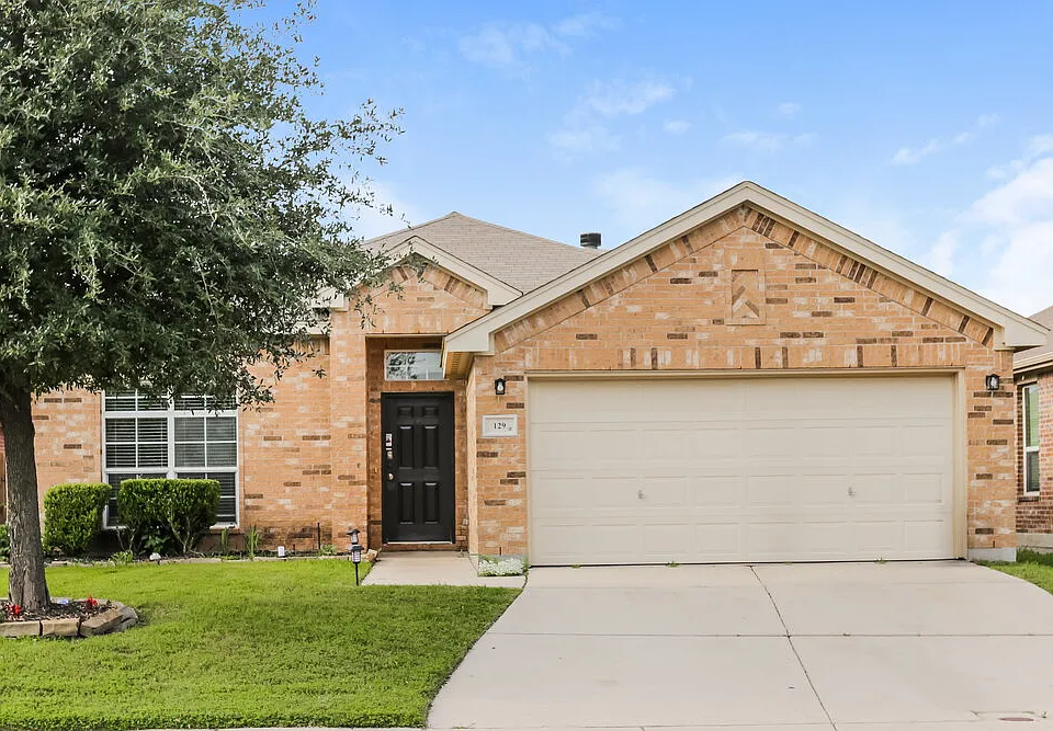 129 Oriole Dr