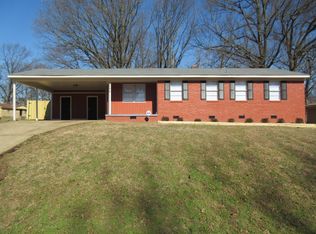 2300 Saint Elmo Ave, Memphis, TN 38127