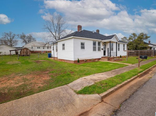 125 W Roberts Ave, Talladega, AL 35160