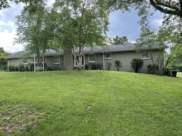 810 Davis Dr, Brentwood, TN 37027
