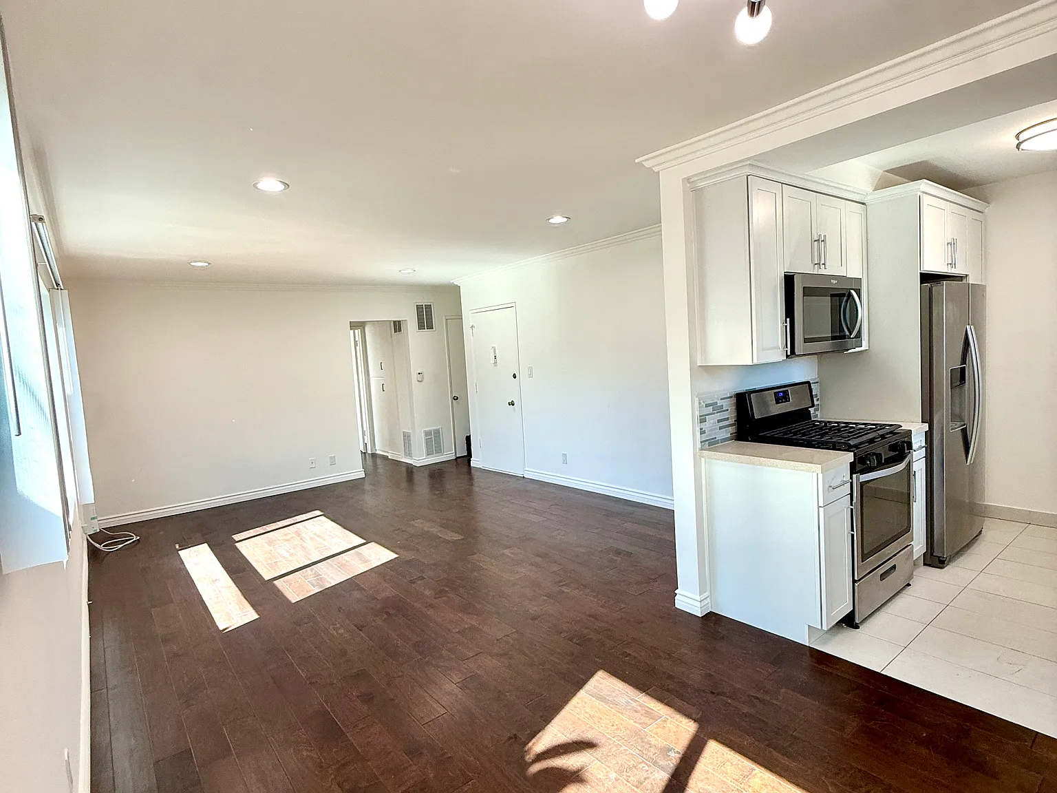 1 bed, 800 sqft, $2,895 — Photo 4