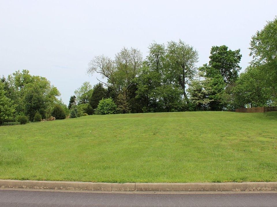 1st image of 315 Briarcliff Ln