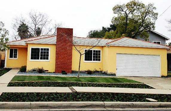 1st image of 934 Prescott Ave