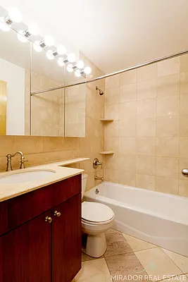 Rented by Mirador Real Estate | media 18