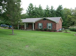 3728 Echo Valley Cir, La Grange, KY 40031