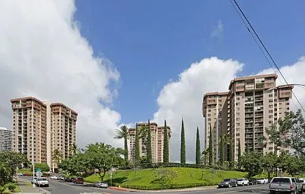3 bed, 1175 sqft, $1,375 — Photo 2