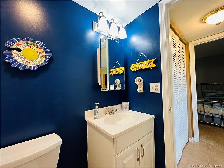 9400 S Ocean Dr #201B — Photo 50