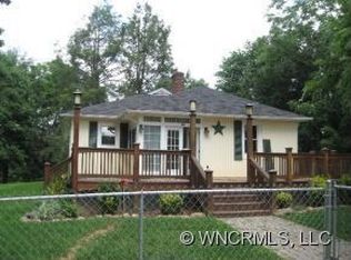 55 Briar Ln, Clyde, NC 28721