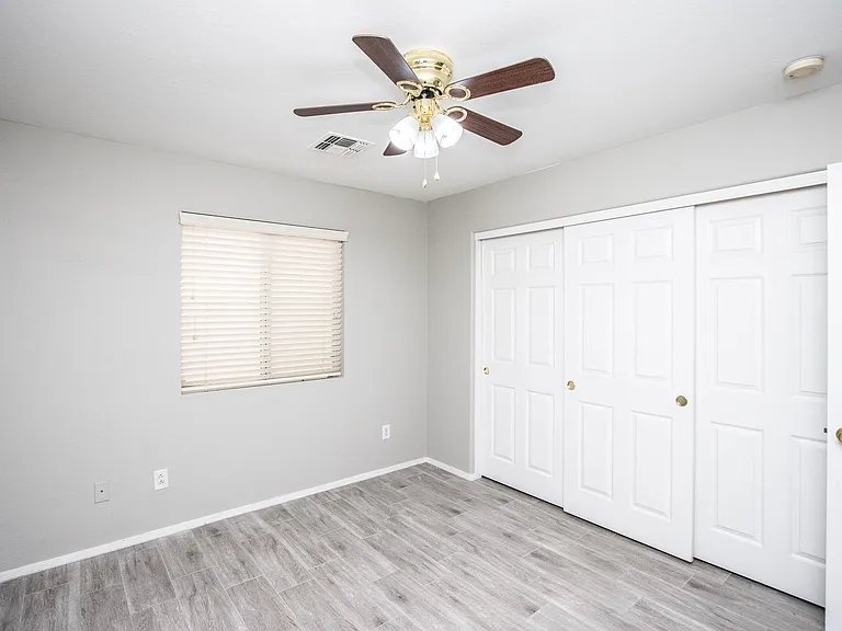 1478 E Stirrup Ln — Photo 12