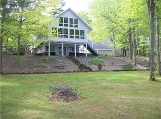 25 Sandy Point Dr, Saint Albans, ME 04971