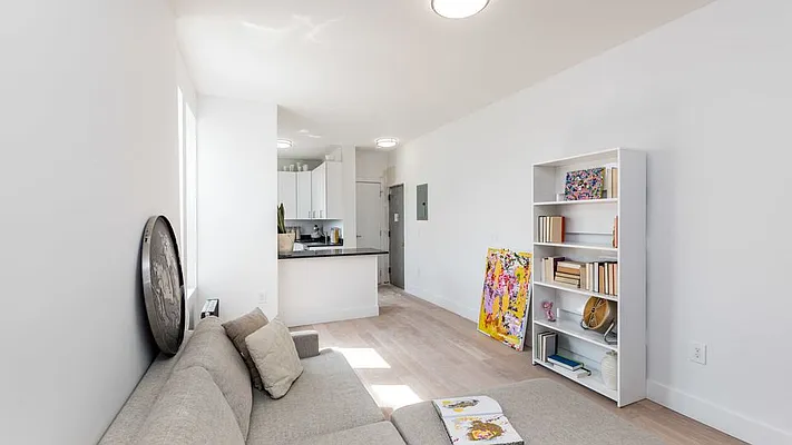 Rented by Nooklyn NYC LLC | media 8