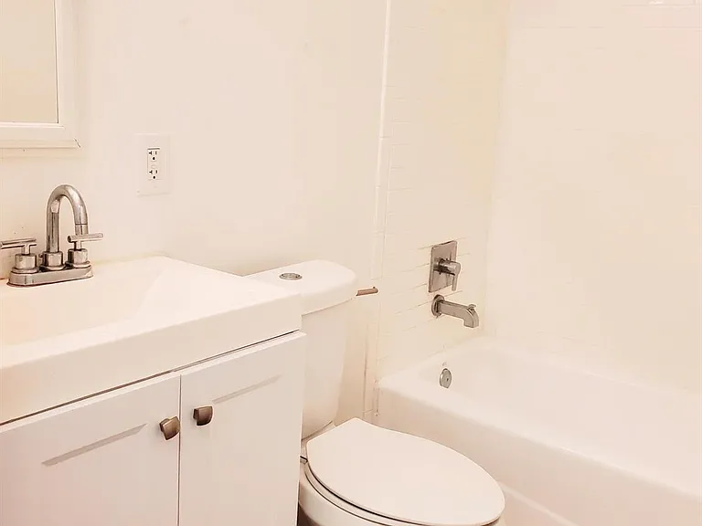1514 Zora St — Photo 21
