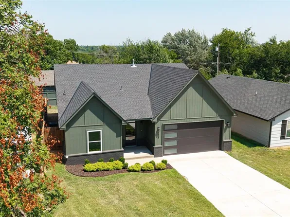 1802 E Harrison Ave, Guthrie, OK 73044