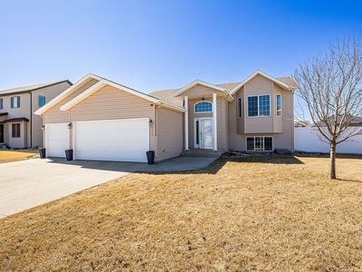 4524 Sunrise Dr, West Fargo, ND, 58078