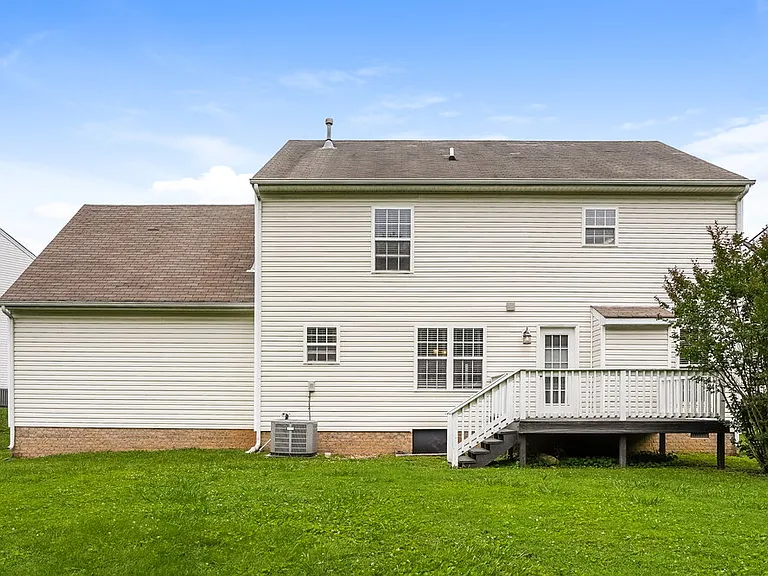 1514 Winter Ct — Photo 17