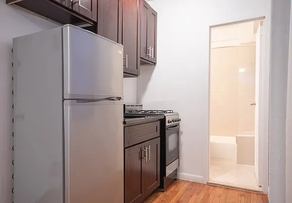 Rented by Bold New York | media 8